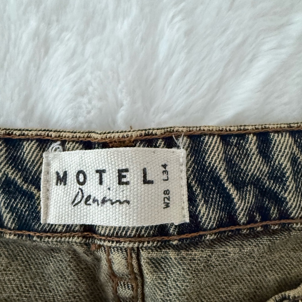 Motel Rocks Low Rise Parallel Jeans. - Picture 3 of 3